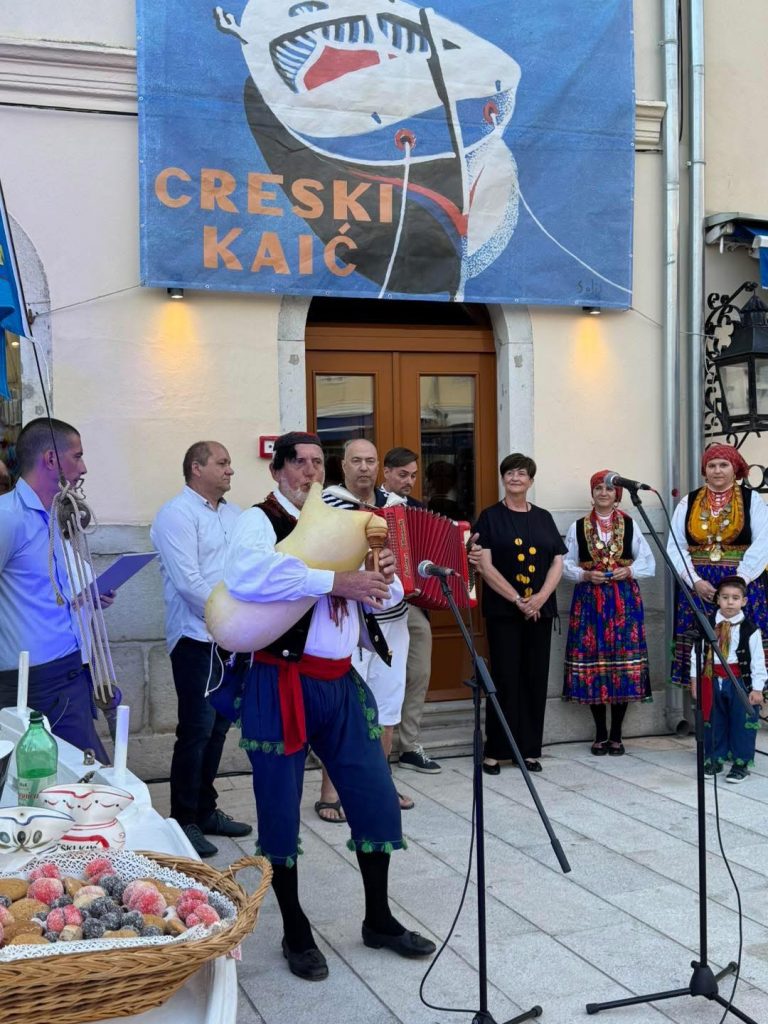 creski-kaic-otvorenje-768×1024