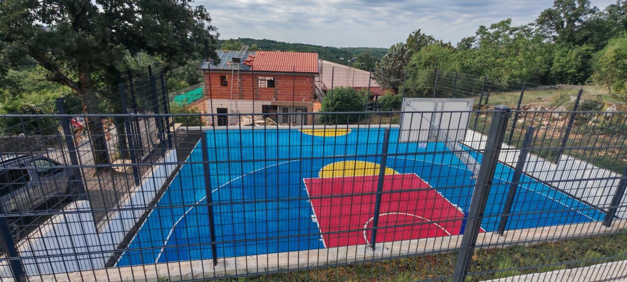 513876680_1287725560032025_6000459423638476307_n (1) 513876680_1287725560032025_6000459423638476307_n (1)