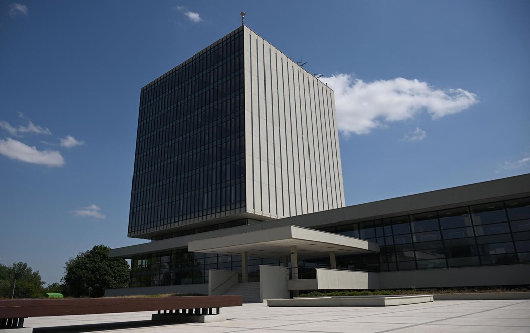 56fc438f-5ad9-47a6-9aab-92ce868e46c3 56fc438f-5ad9-47a6-9aab-92ce868e46c3