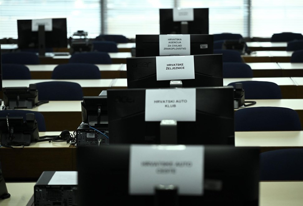 61691ae1-d06e-476f-9793-e80b900559d7 61691ae1-d06e-476f-9793-e80b900559d7