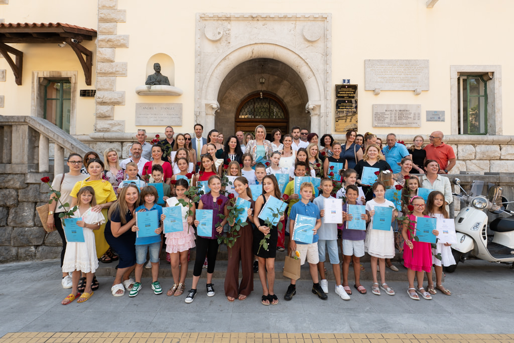 Foto Luigi Opatija, Grad Opatija, OŠ Opatija, Prijem nagrađeni