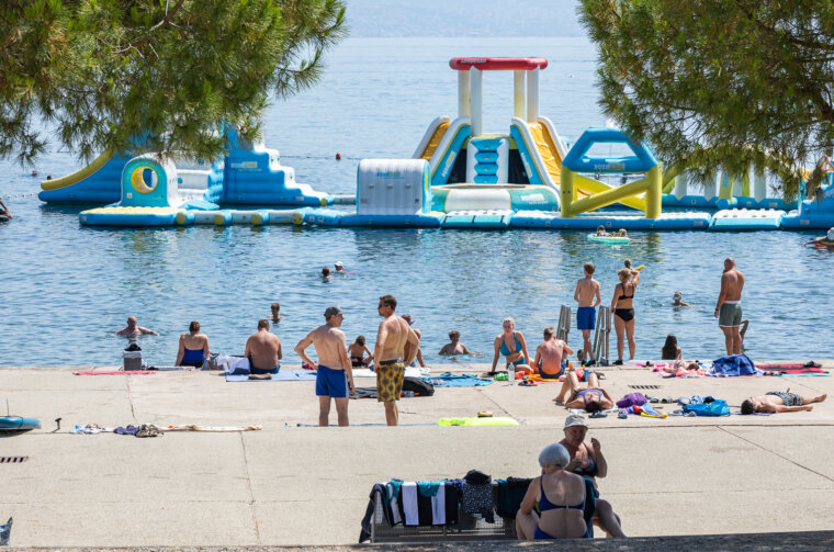 Ilustrativne Opatija ljeto 2025 Ičići plaža kupači-8859 Ilustrativne Opatija ljeto 2025 Ičići plaža kupači-8859