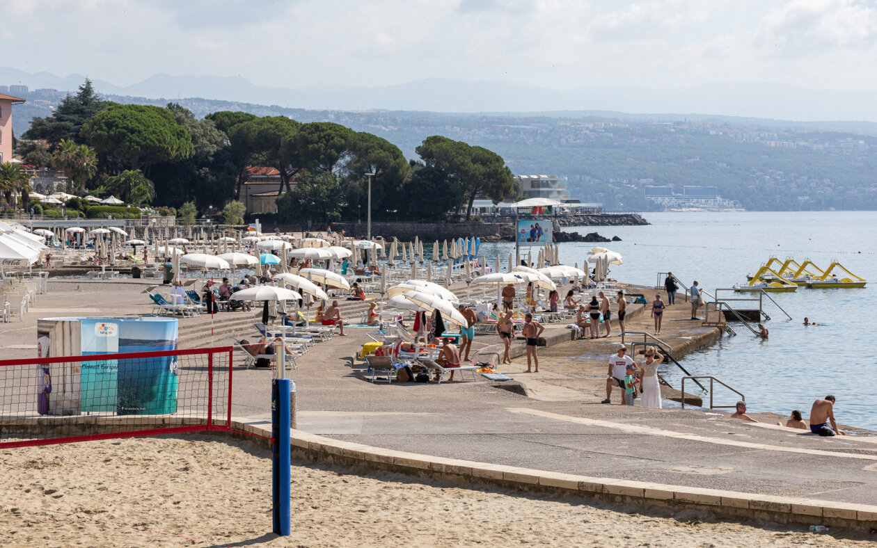 Ilustrativne Opatija ljeto 2025 kupači slatina-8617 Ilustrativne Opatija ljeto 2025 kupači slatina-8617