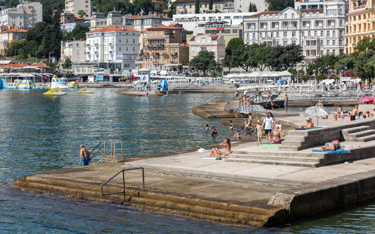 Ilustrativne Opatija ljeto 2025 summer garden-8661 Ilustrativne Opatija ljeto 2025 summer garden-8661