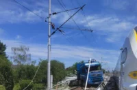 O-4b13ac19-3806-41e4-a812-27f69ed06c95-550 O-4b13ac19-3806-41e4-a812-27f69ed06c95-550