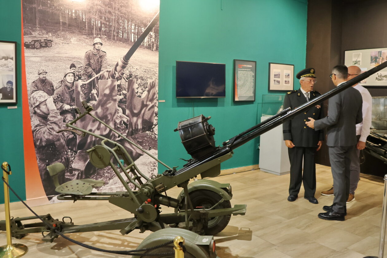 Otvorenje-izlozbe-Na-putu-do-Oluje-78