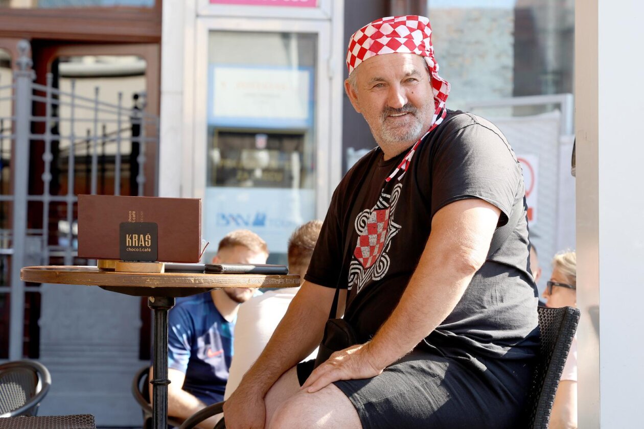 Zagreb: Obožavatelji se okupljaju u gradu uoči Thompsonovg koncerta