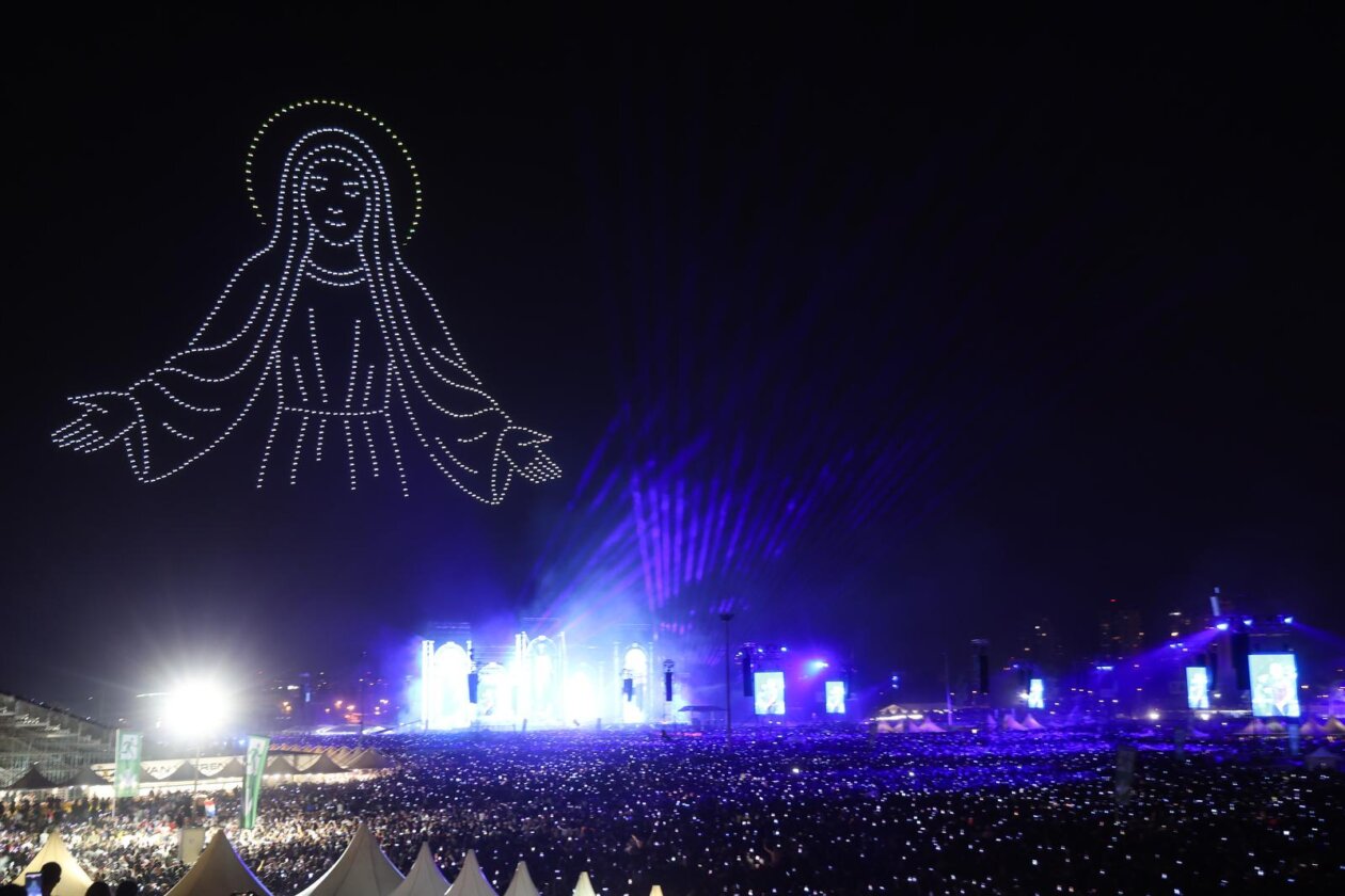 Scenografija dronovima na  koncertu Marka Perkovića Thompsona