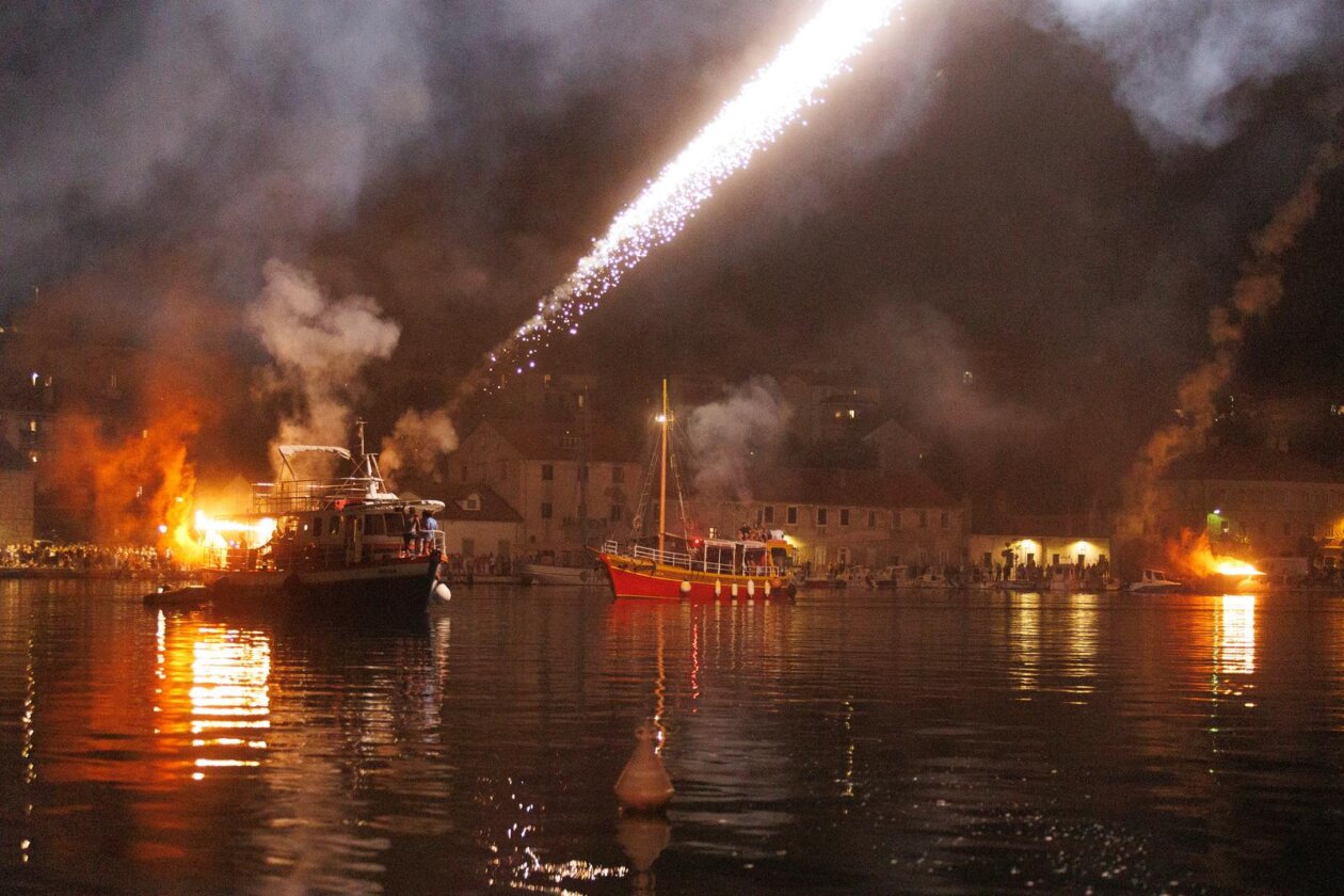 Bakar: Rekonstrukcija povijesne Pomorske bitke uz vatromet