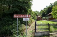 Jastrebarsko: Kamion probio ogradu kuće za odmor
