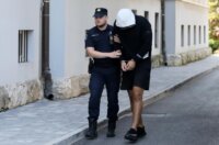 Pula: Privedena još četvorica redara osumnjičena za teško premlaćivanje mladog Slovenca u Poreču