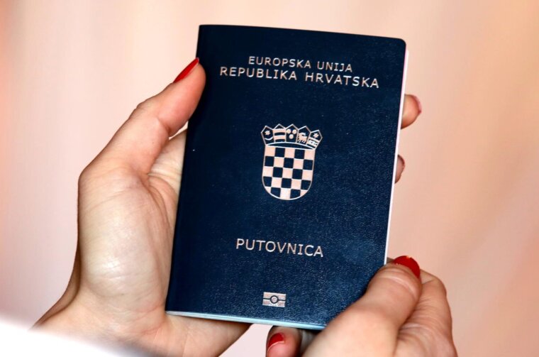 Od 01. sije?nja 2018. zahtjev za izradu nove putovnice mo?i ?e se predati elektroni?kim putem