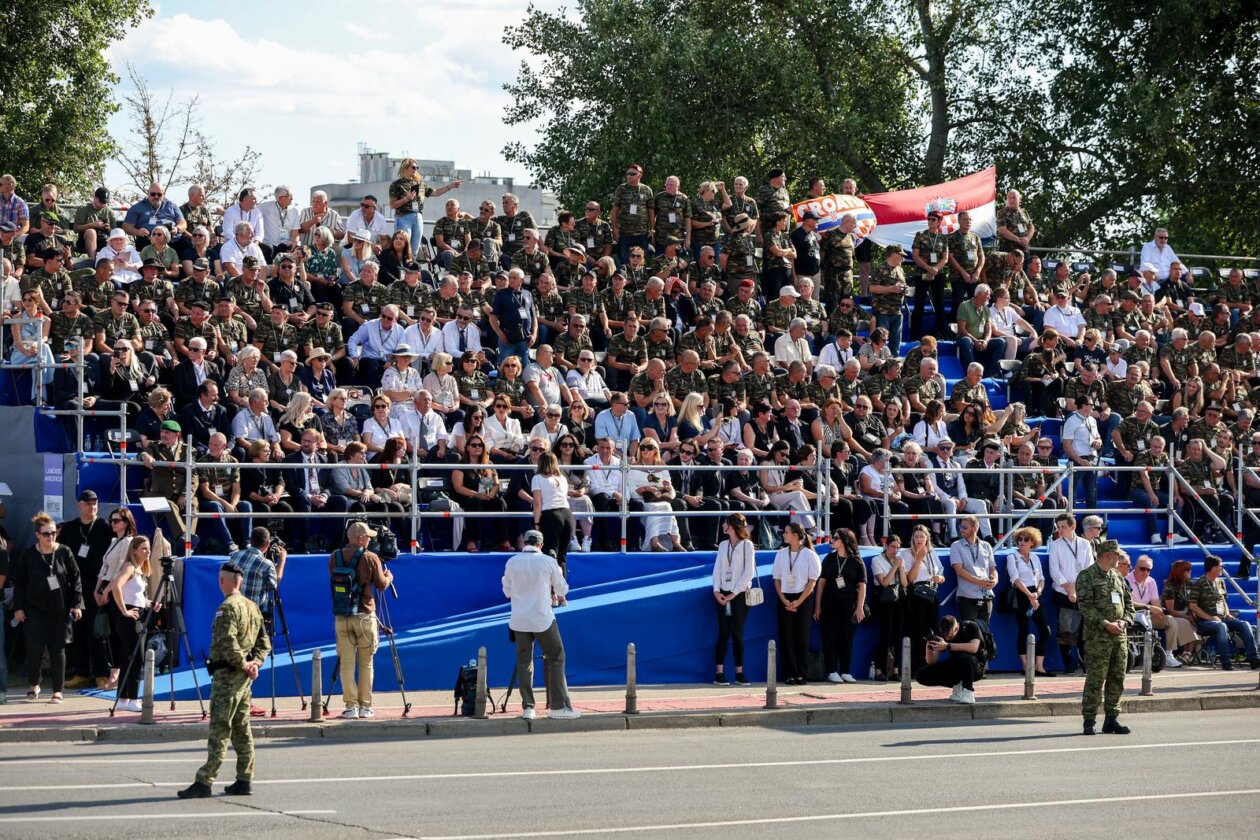 Zagreb: Svečani vojni mimohod u povodu 30 godina VRO Oluja