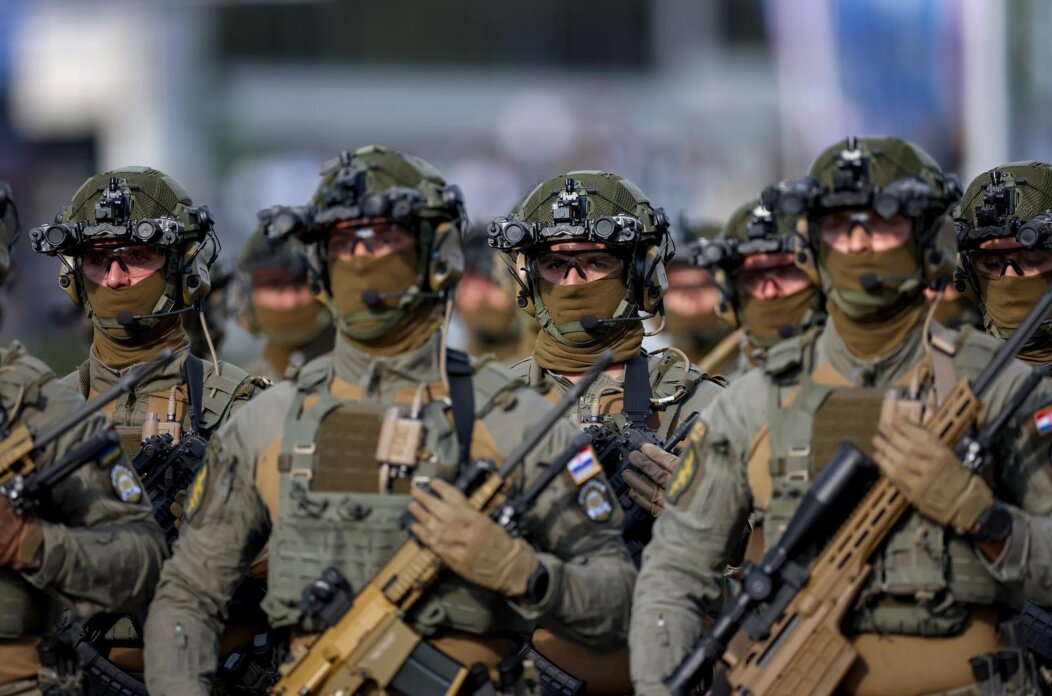 Zagreb: Svečani vojni mimohod u povodu 30 godina VRO Oluja