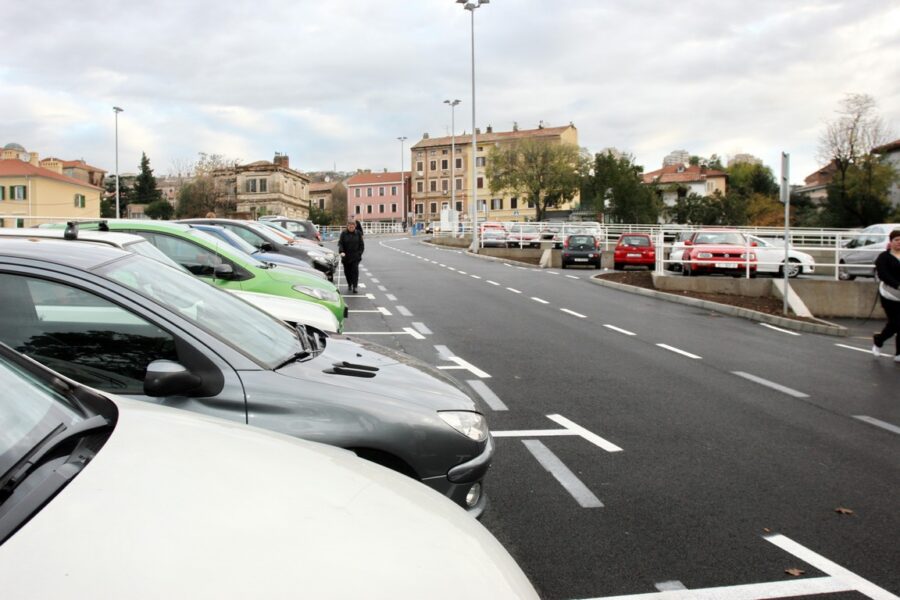 Parkiralište-Podpinjol-900×600 Parkiralište-Podpinjol-900×600