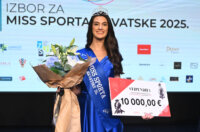 larisa-bertovic-4 larisa-bertovic-4