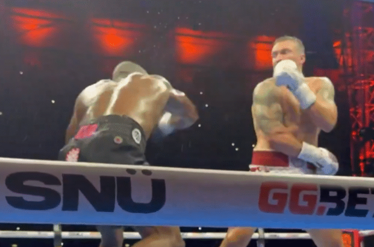 usyk dubois 2 x