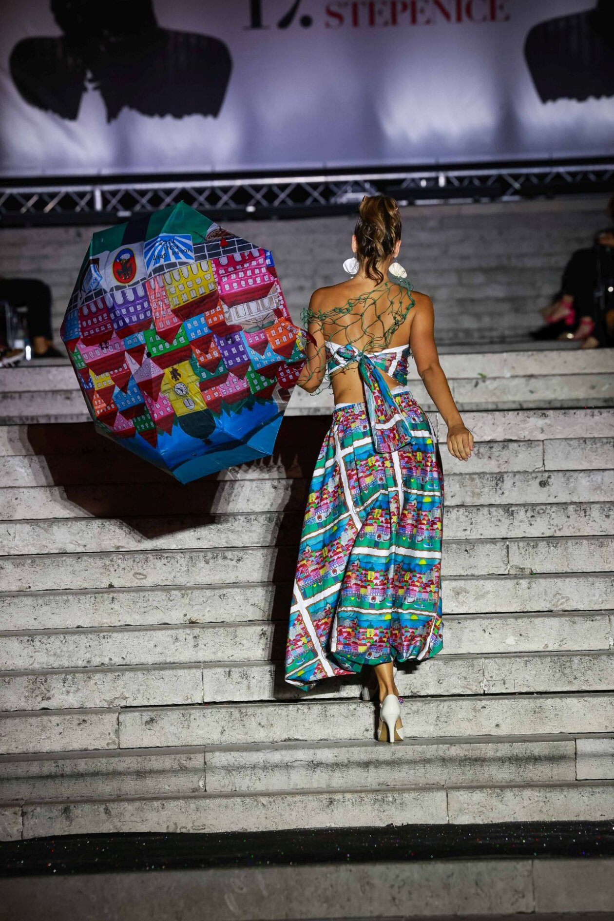 F86A2133(2) F86A2133(2)