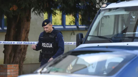 H-ad0cbfa3-177b-4db6-a690-4f402d8e99d6-550