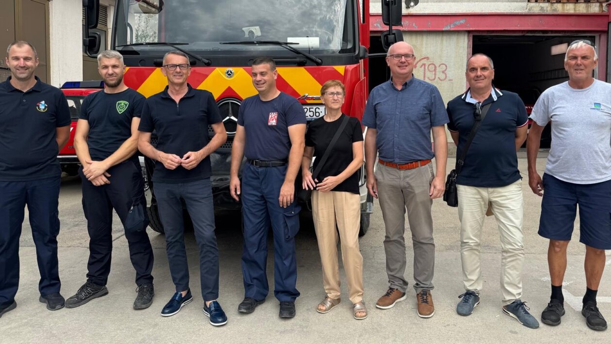 IMG-20250820-WA0002 IMG-20250820-WA0002