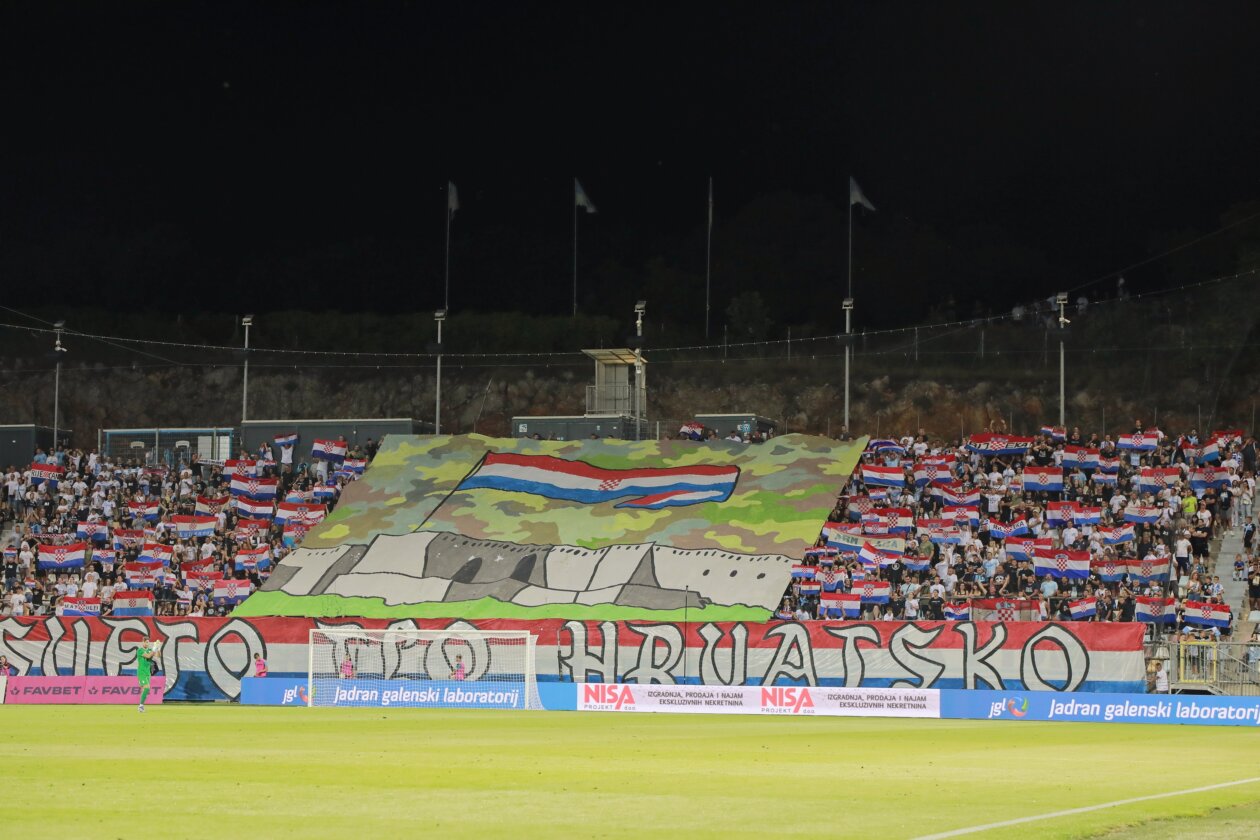 IMG_20250806_213427 IMG_20250806_213427