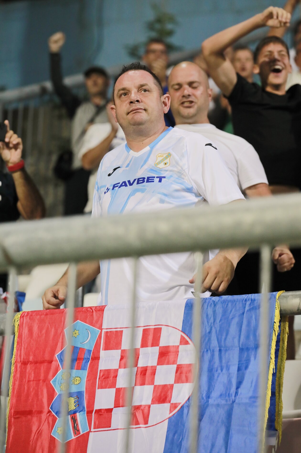 IMG_20250806_221400 IMG_20250806_221400