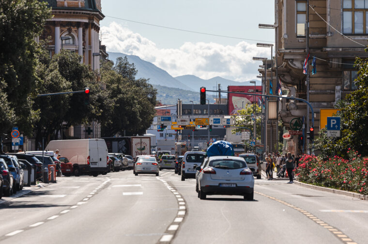 Ilustrativna promet grad -3511