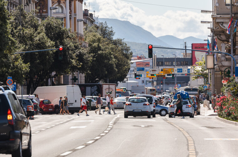 Ilustrativna promet grad -3514