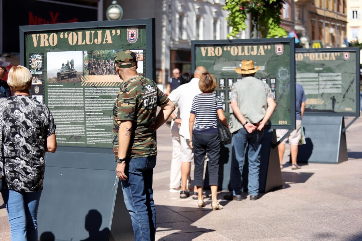 Rijeka: Na Korzu postavljena izložba povodom obljetnice Oluje Rijeka: Na Korzu postavljena izložba povodom obljetnice Oluje