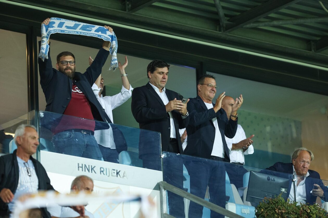 Susret Rijeke i Shelbournea u prvoj utakmici trećeg pretkola za ulazak u Europsku ligu Susret Rijeke i Shelbournea u prvoj utakmici trećeg pretkola za ulazak u Europsku ligu