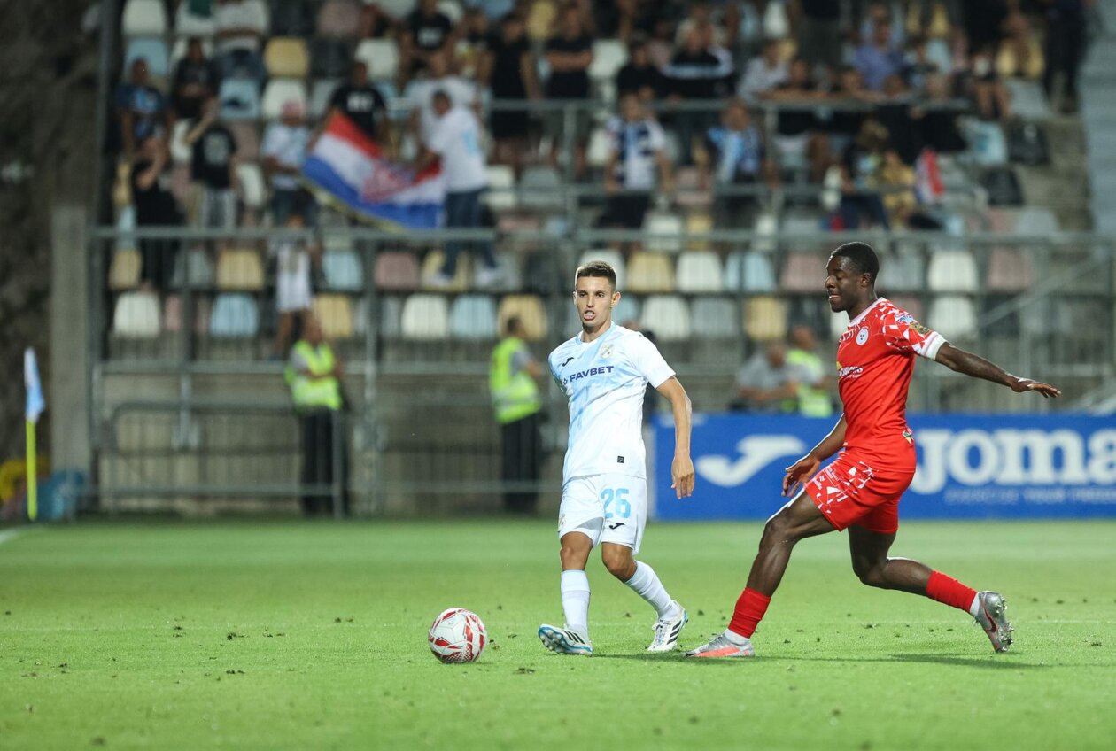 Susret Rijeke i Shelbournea u prvoj utakmici trećeg pretkola za ulazak u Europsku ligu Susret Rijeke i Shelbournea u prvoj utakmici trećeg pretkola za ulazak u Europsku ligu