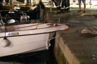 Rovinj: Gliser se zabio u rivu Rovinj: Gliser se zabio u rivu