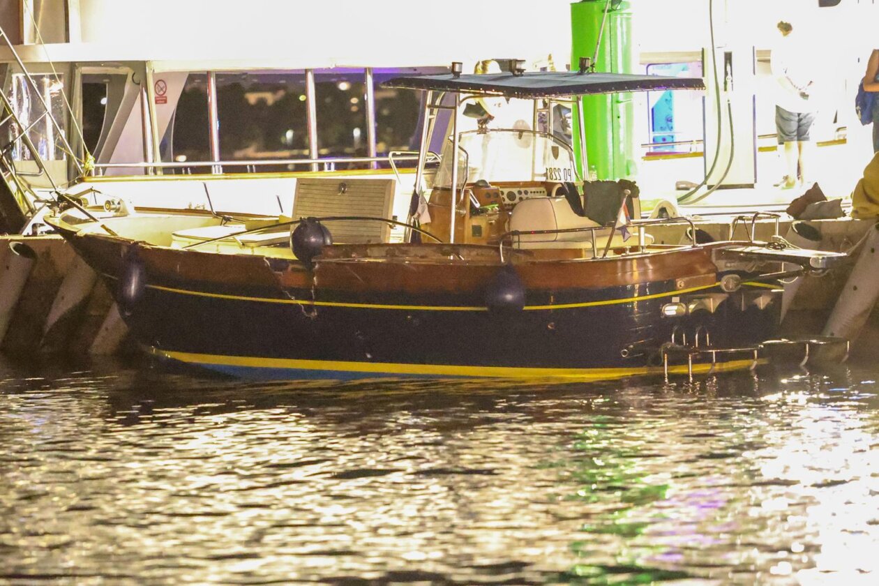 Rovinj: Gliser se zabio u rivu Rovinj: Gliser se zabio u rivu