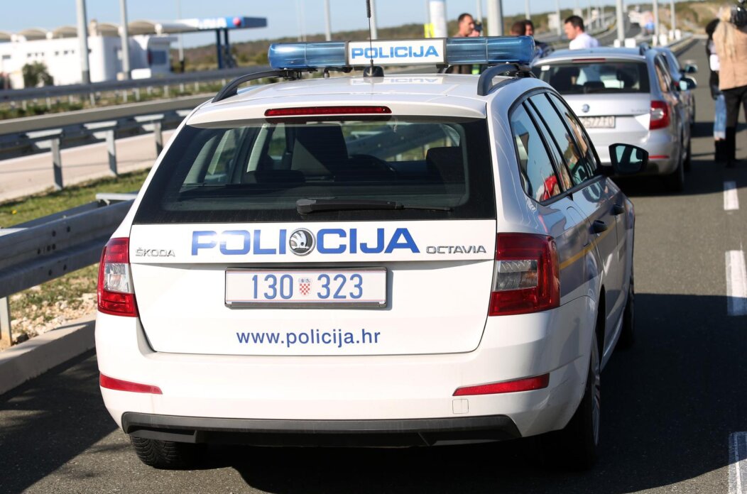 Pirovac: Policija provodi akciju 24-satnog poja?anog nadzora brzine s presreta?ima