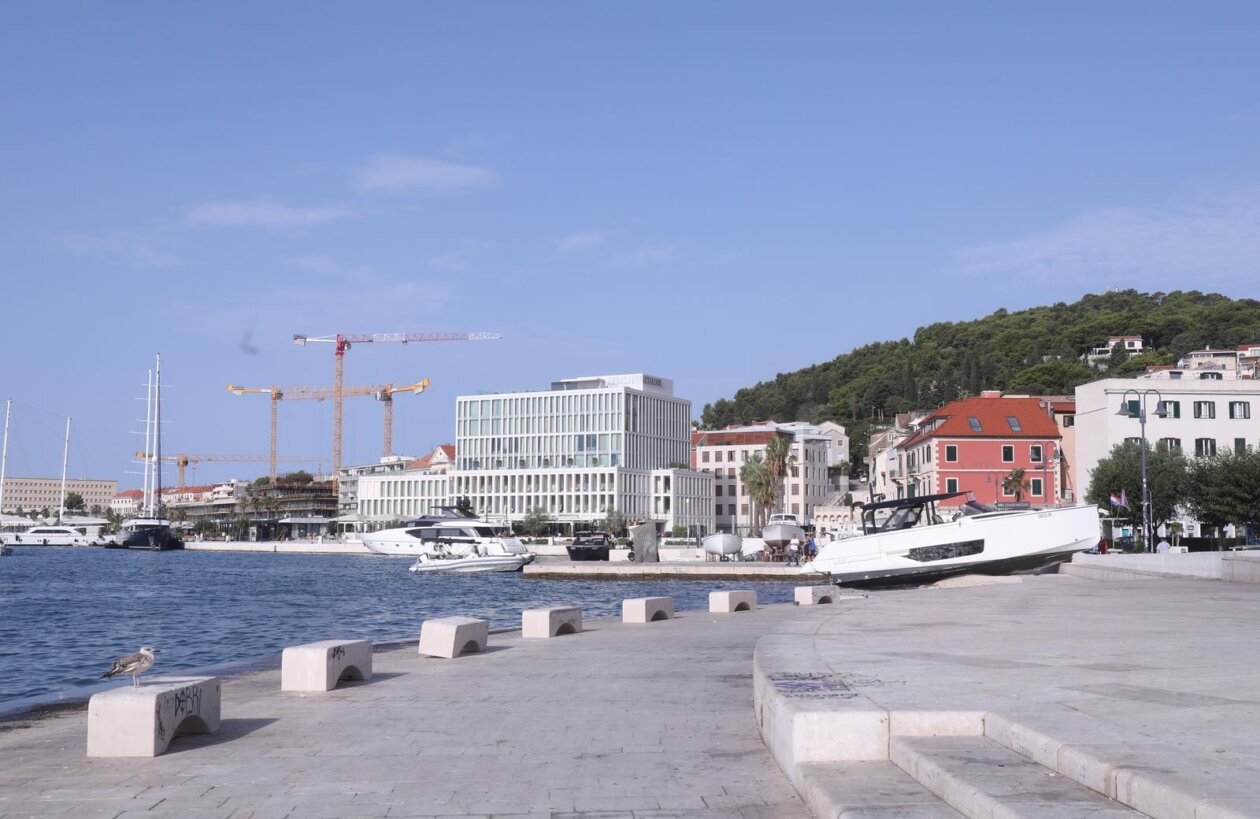 Split: Pomorska nesreća na Matejuški, gliser se nasukao u punoj brzini