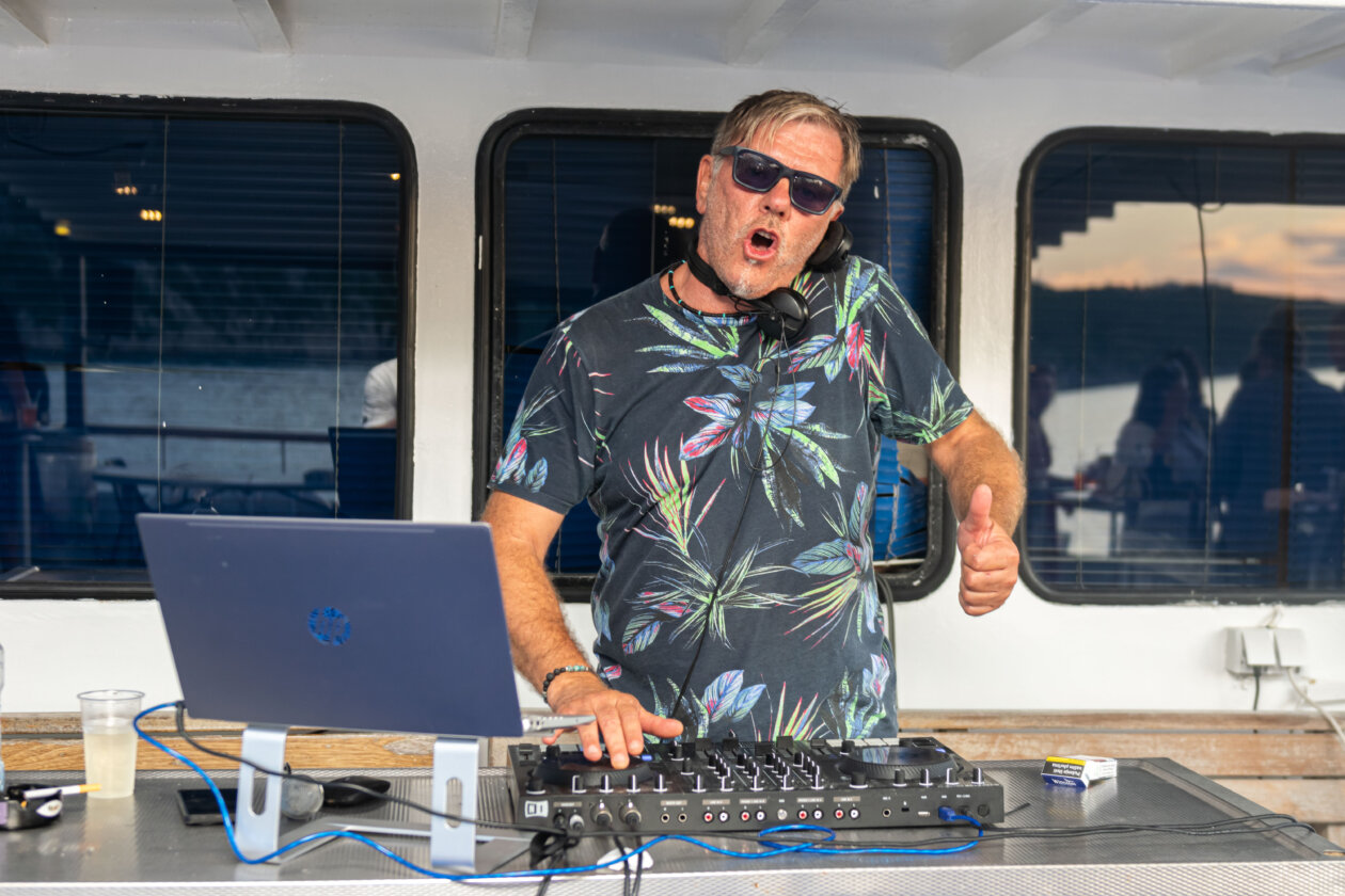 Kristijan Ribaric (c) Kristijan Ribaric (c)