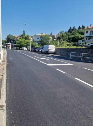 belu4-383×520 belu4-383×520