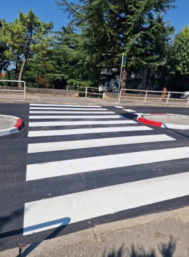 belu6-383×520 belu6-383×520