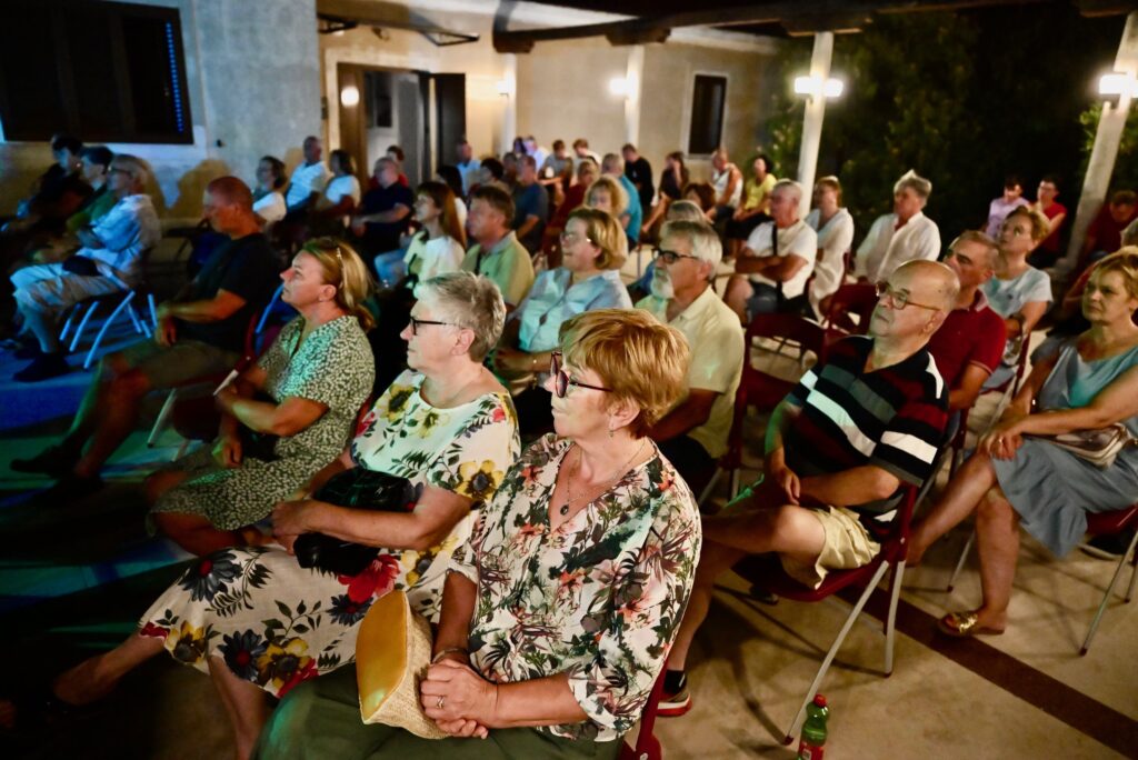 joso butorac kostrena (10) joso butorac kostrena (10)