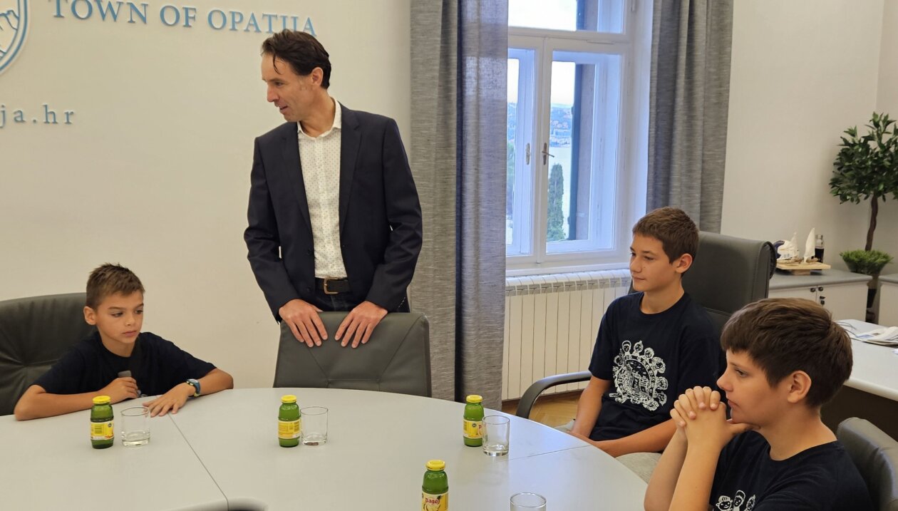 541431913_1158147606219280_6591549602768489626_n