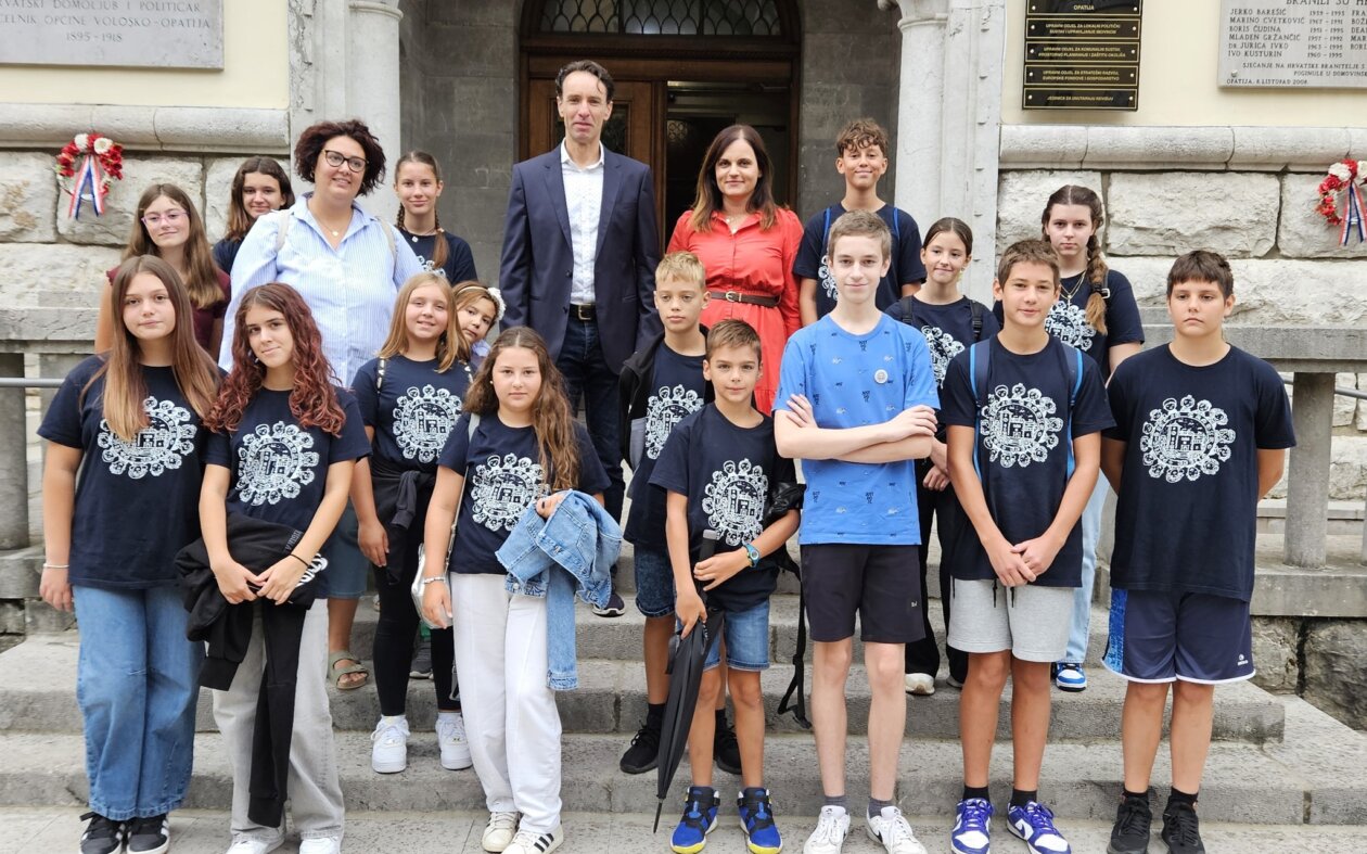 541514756_1158147216219319_557306518973392988_n