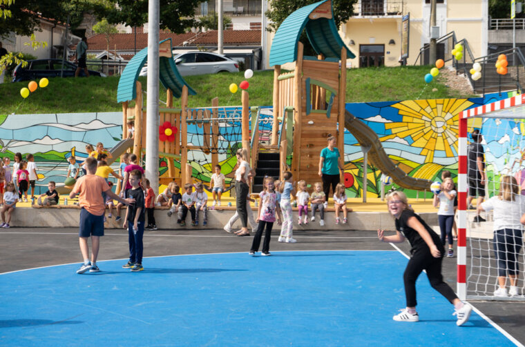 545470935_1163380775695963_1448358134501848962_n 545470935_1163380775695963_1448358134501848962_n