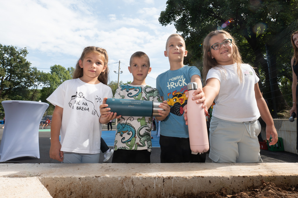 545895511_1163381872362520_2488353171220666829_n 545895511_1163381872362520_2488353171220666829_n