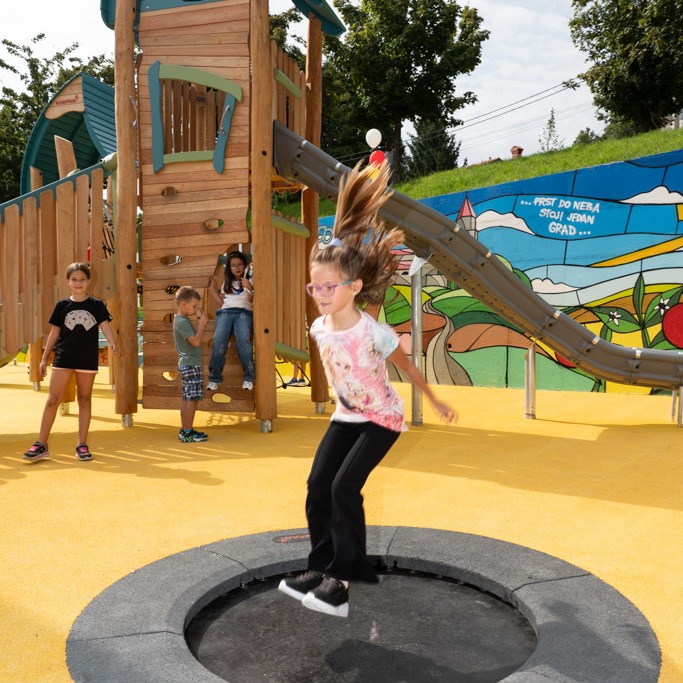 546469503_1163382139029160_5526806138318705026_n 546469503_1163382139029160_5526806138318705026_n