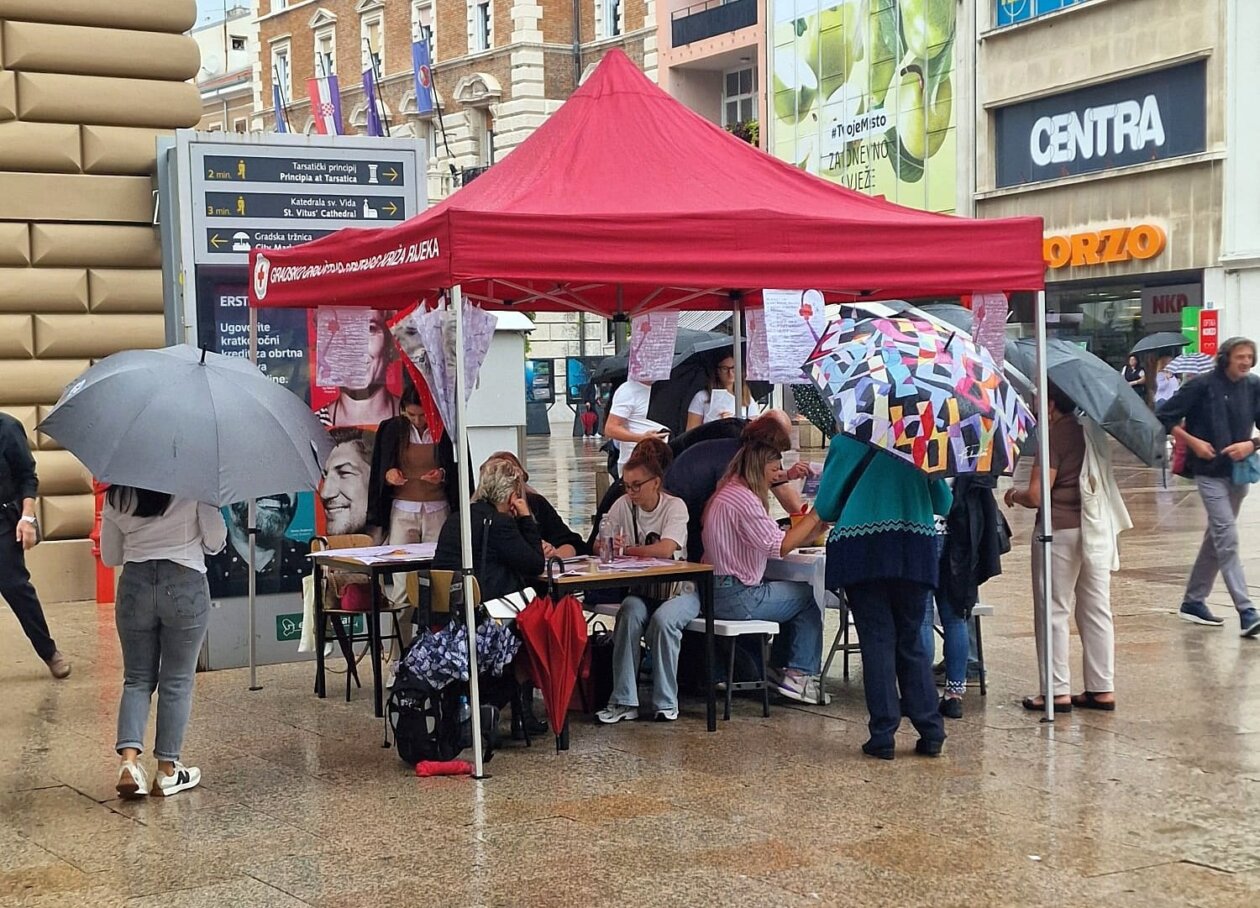 552515411_1198947215593891_9051170728611936229_n