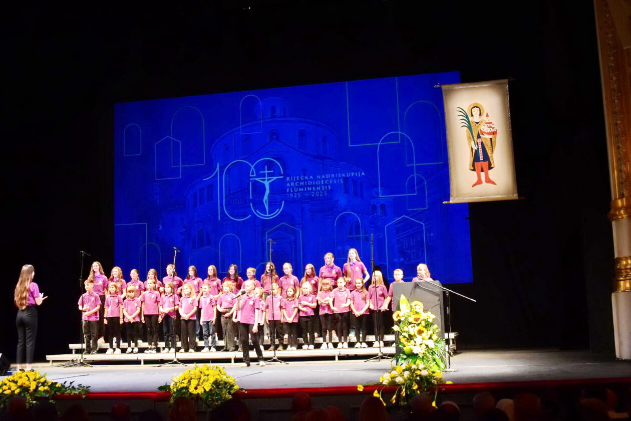 Akademija-za-100.-obljetnicu-nadbiskupije-7 Akademija-za-100.-obljetnicu-nadbiskupije-7