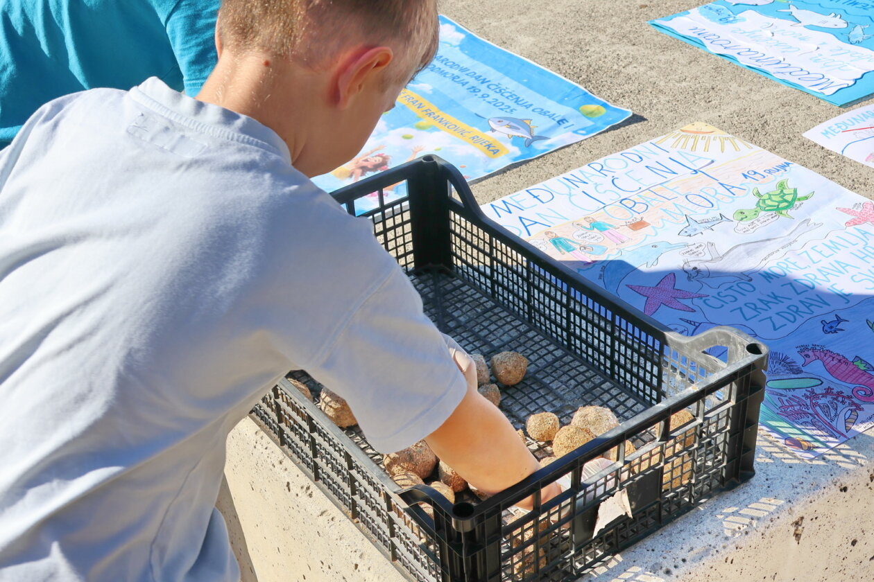 Akcija-ciscenja-plaze-Ploce-25 Akcija-ciscenja-plaze-Ploce-25