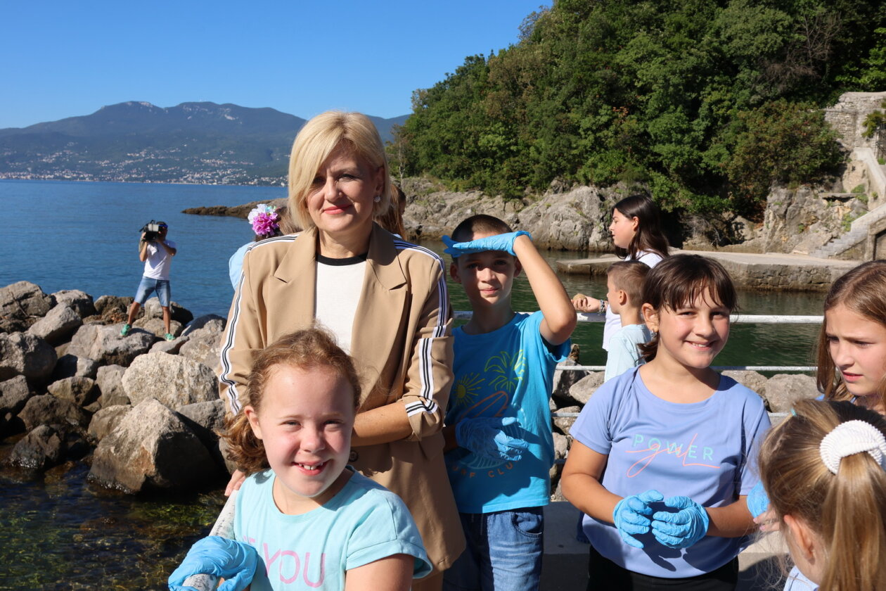 Akcija-ciscenja-plaze-Ploce-32 Akcija-ciscenja-plaze-Ploce-32