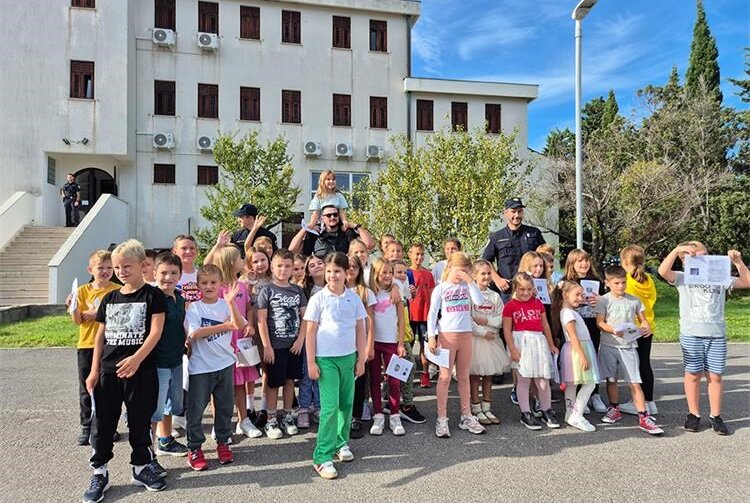 Dan-policije-RAB-djeca