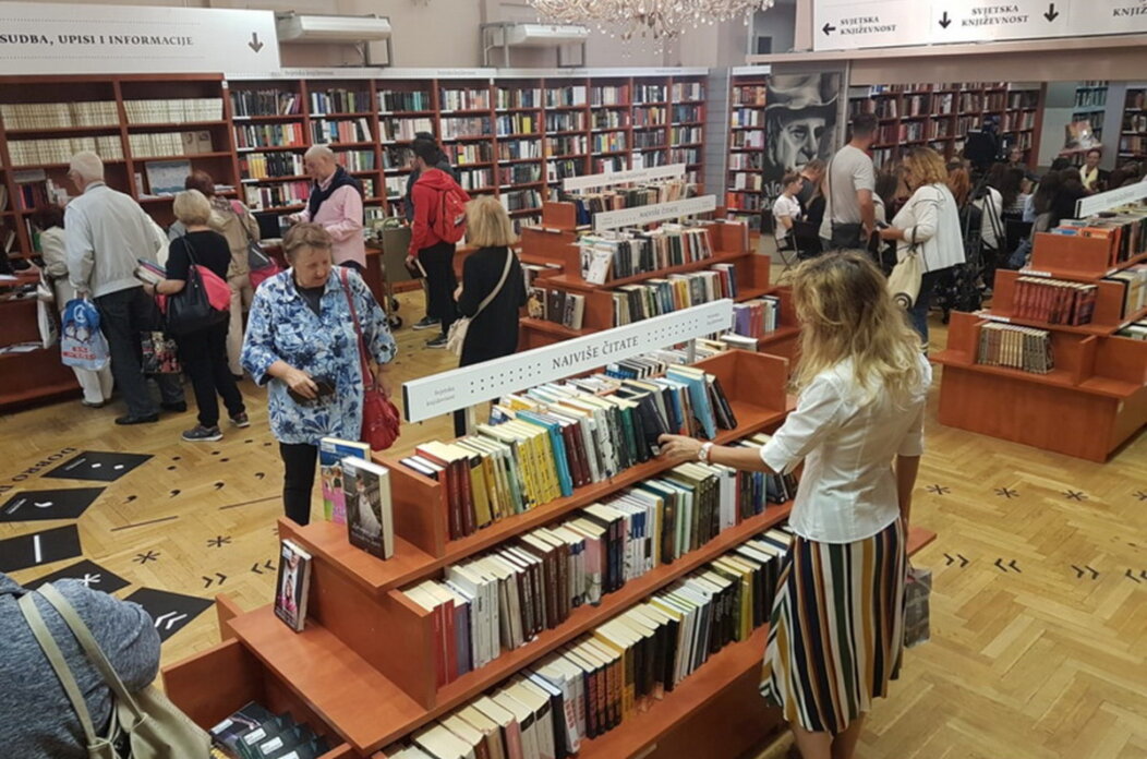 Gradska-knjižnica-Rijeka-odjel-beletristike-u-Filodrammatici